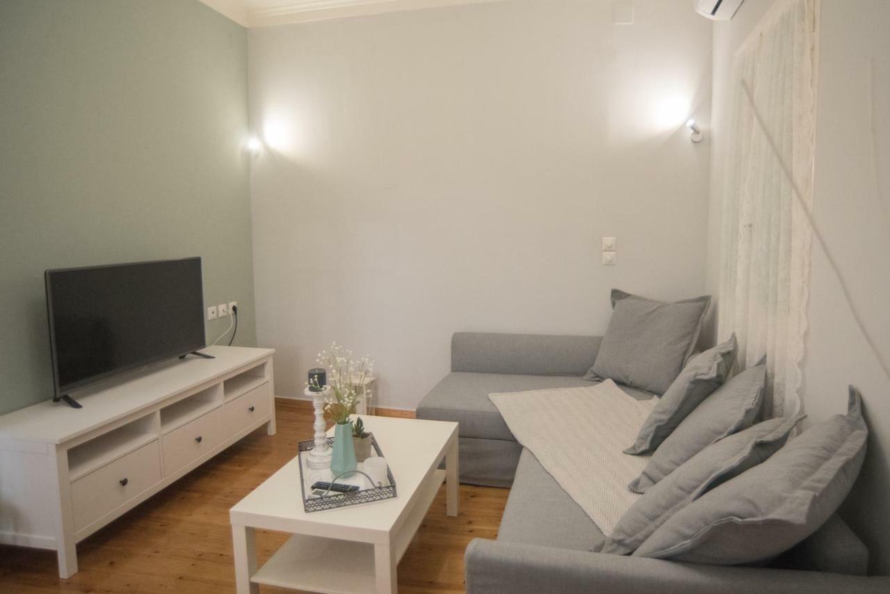 La Casa Rosa Apartment Lefkada City Bagian luar foto
