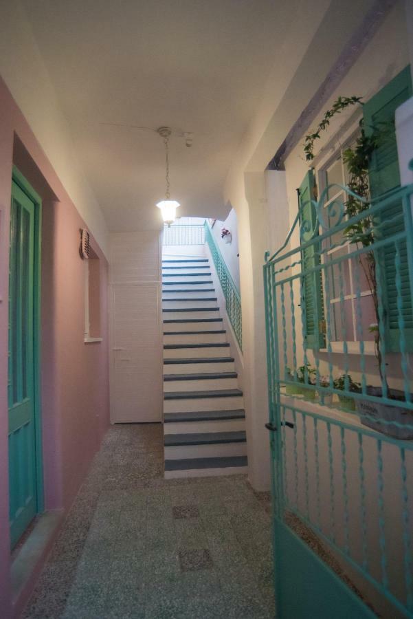 La Casa Rosa Apartment Lefkada City Bagian luar foto