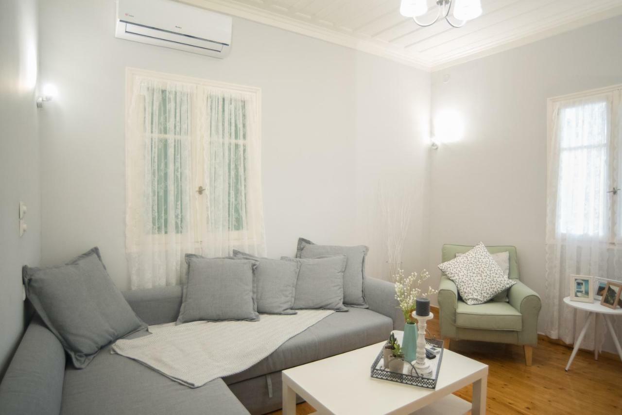 La Casa Rosa Apartment Lefkada City Bagian luar foto